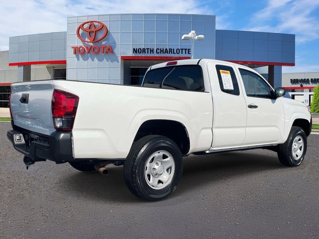 Used 2022 Toyota Tacoma SR RWD image 8