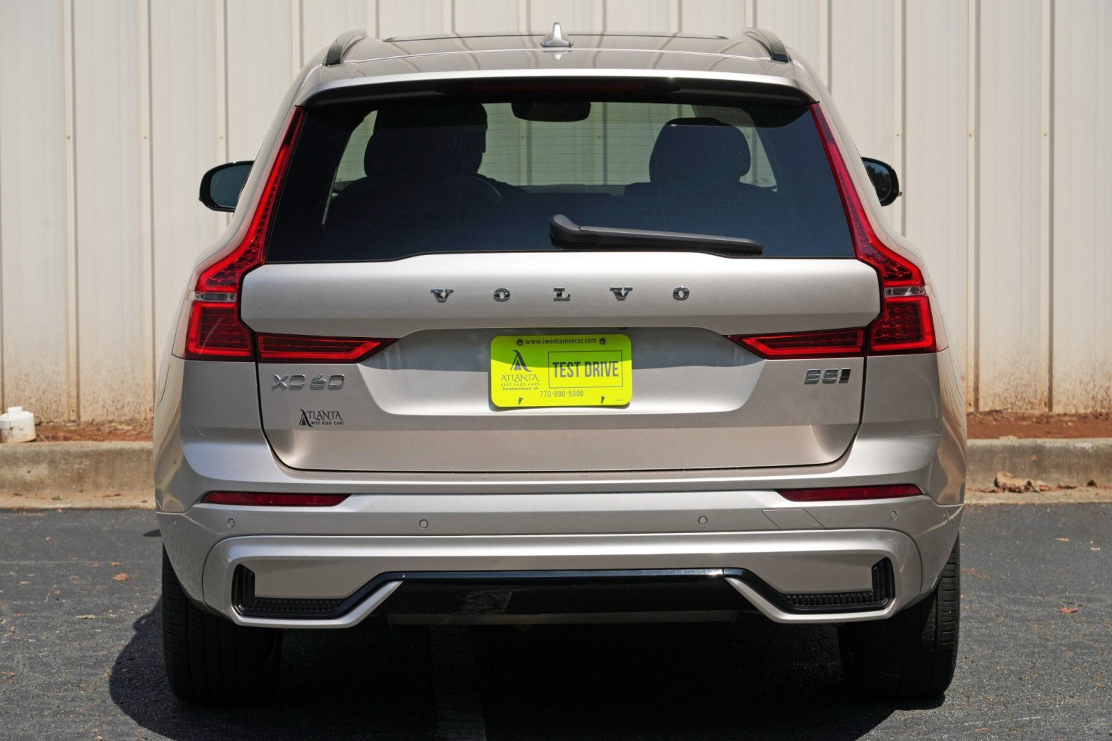 Used 2023 Volvo XC60 B5 Plus AWD/4WD image 52
