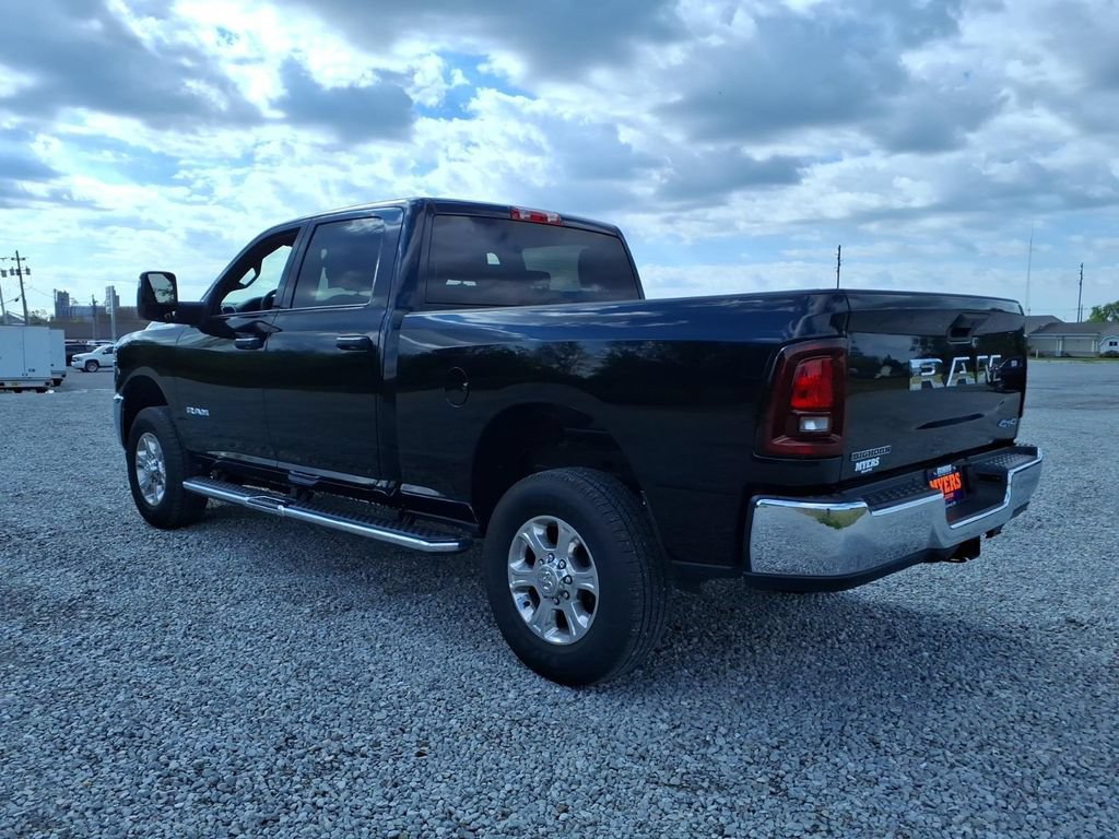 Used 2025 RAM 2500 Big Horn AWD/4WD image 12