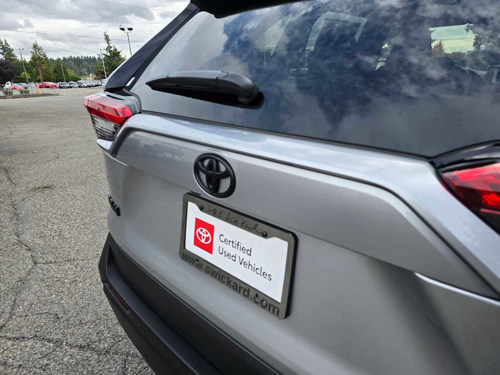 Certified 2025 Toyota RAV4 XLE image 15