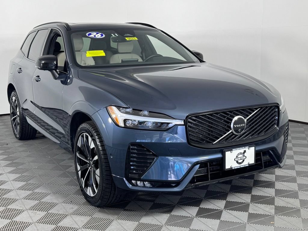 Certified 2026 Volvo XC60 B5 Plus AWD/4WD image 3