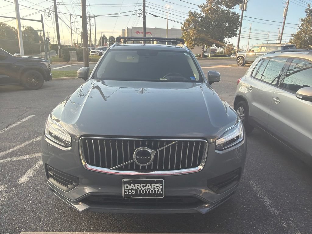 Used 2022 Volvo XC90 T6 Momentum w/ Advanced Package AWD/4WD image 2