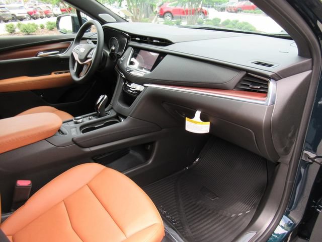 New 2026 Cadillac XT5 Premium Luxury w/ Driver Assist Package FWD image 10
