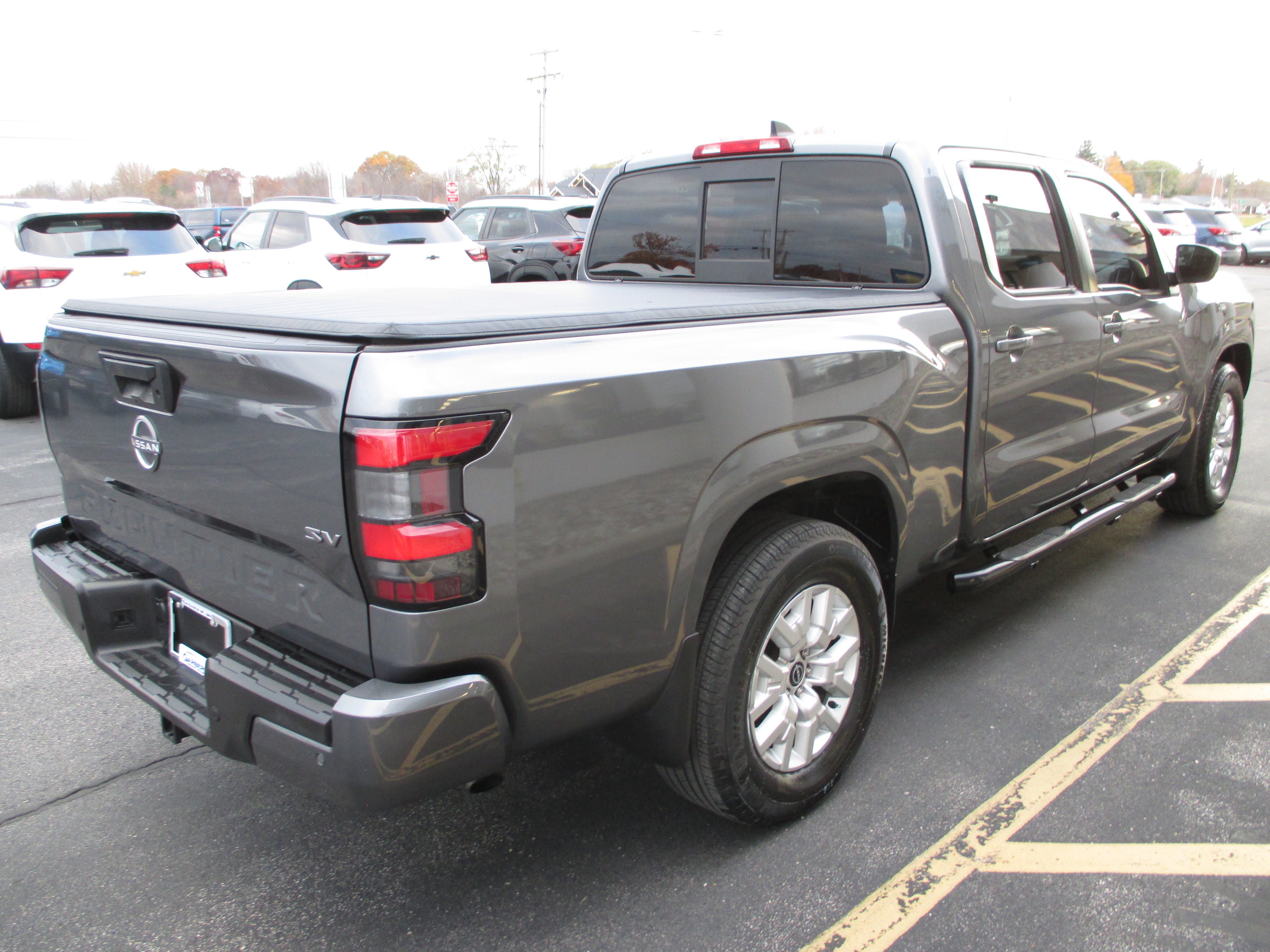 Used 2022 Nissan Frontier SV w/ Technology Package image 5