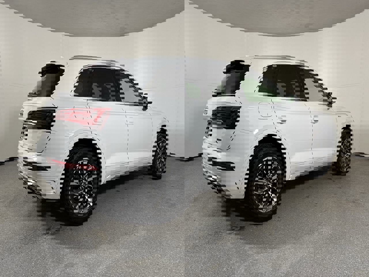 Certified 2023 Audi Q5 2.0T Premium w/ Convenience Package AWD/4WD image 37