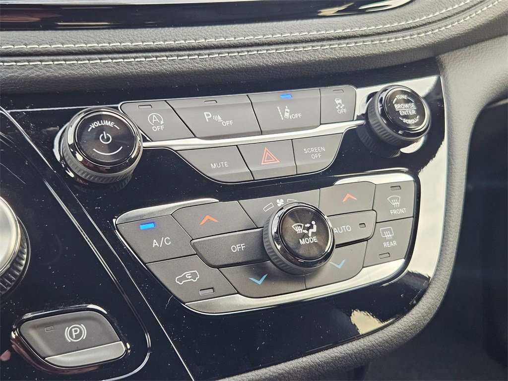 New 2026 Chrysler Pacifica Select image 34