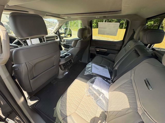 New 2026 Ford F450 4x4 Crew Cab Super Duty image 14