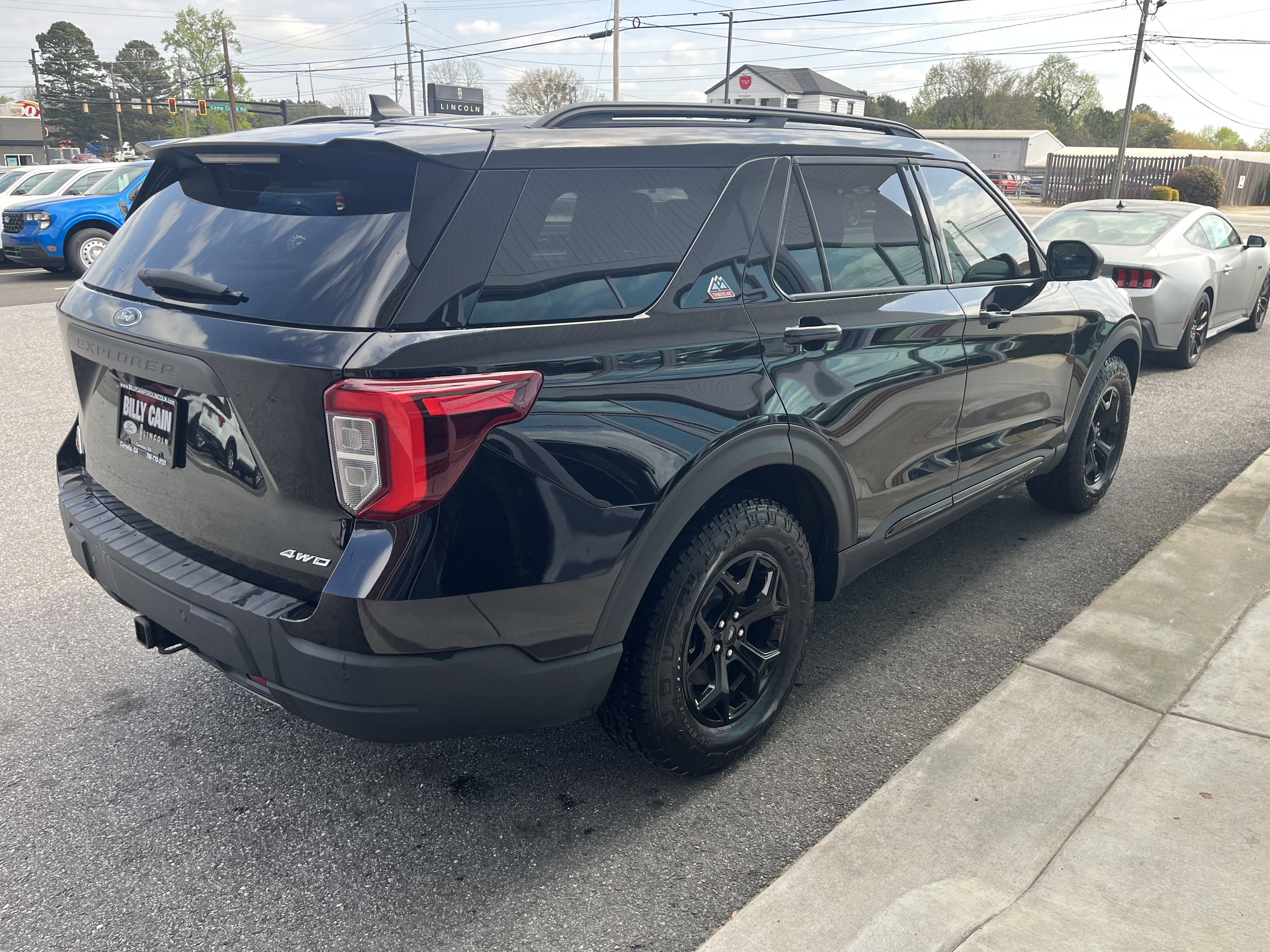 Used 2023 Ford Explorer Timberline image 4