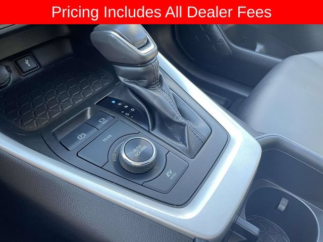 Used 2022 Toyota RAV4 XLE Premium AWD/4WD image 36