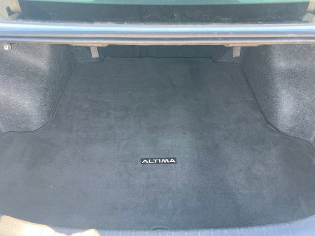 Used 2025 Nissan Altima 2.5 SV FWD image 8