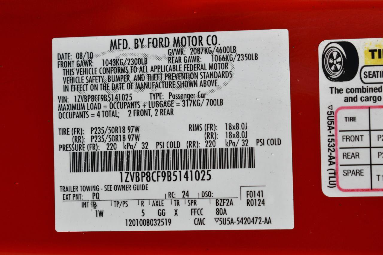 Used 2011 Ford Mustang GT RWD image 32