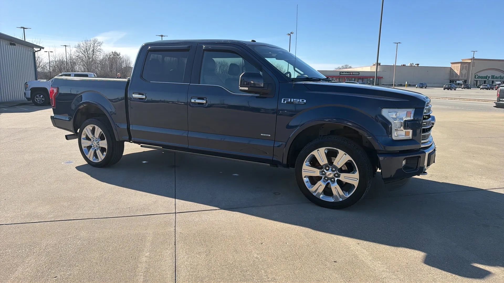 Used 2016 Ford F150 Limited w/ Trailer Tow Package image 28