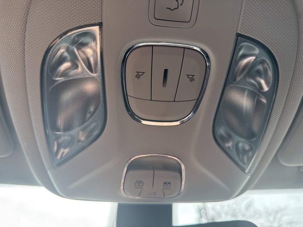 Used 2018 Jeep Compass Trailhawk w/ Leather Interior Group image 34