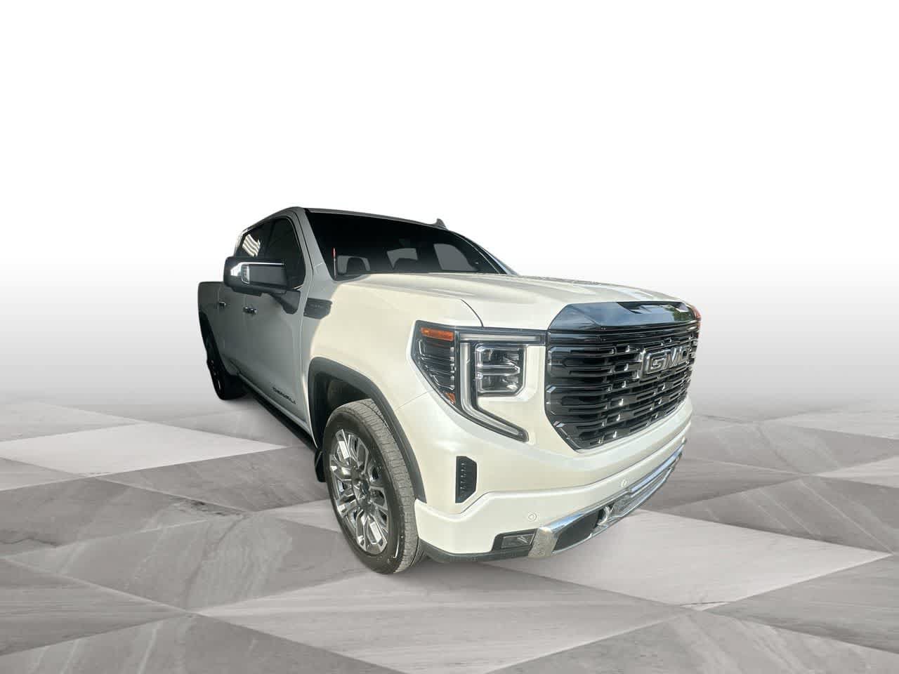 Used 2023 GMC Sierra 1500 Denali Ultimate AWD/4WD image 2