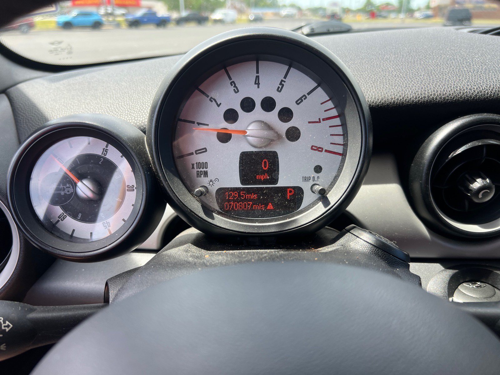 Used 2012 MINI Cooper Convertible FWD image 9