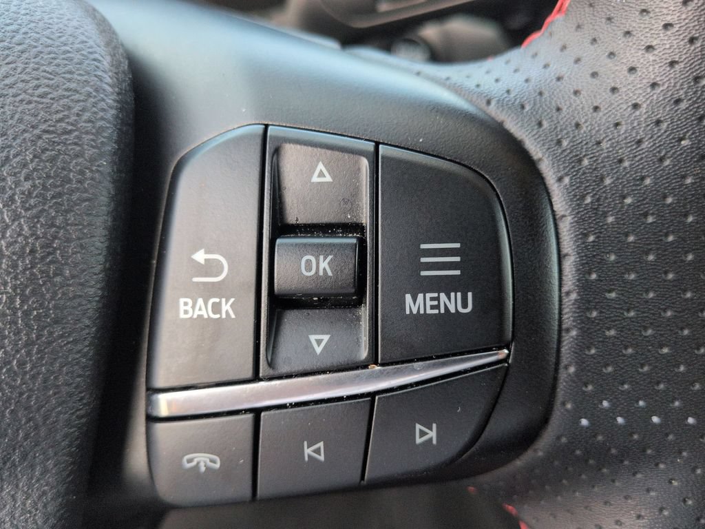 Used 2025 Ford Escape ST-Line AWD/4WD image 21