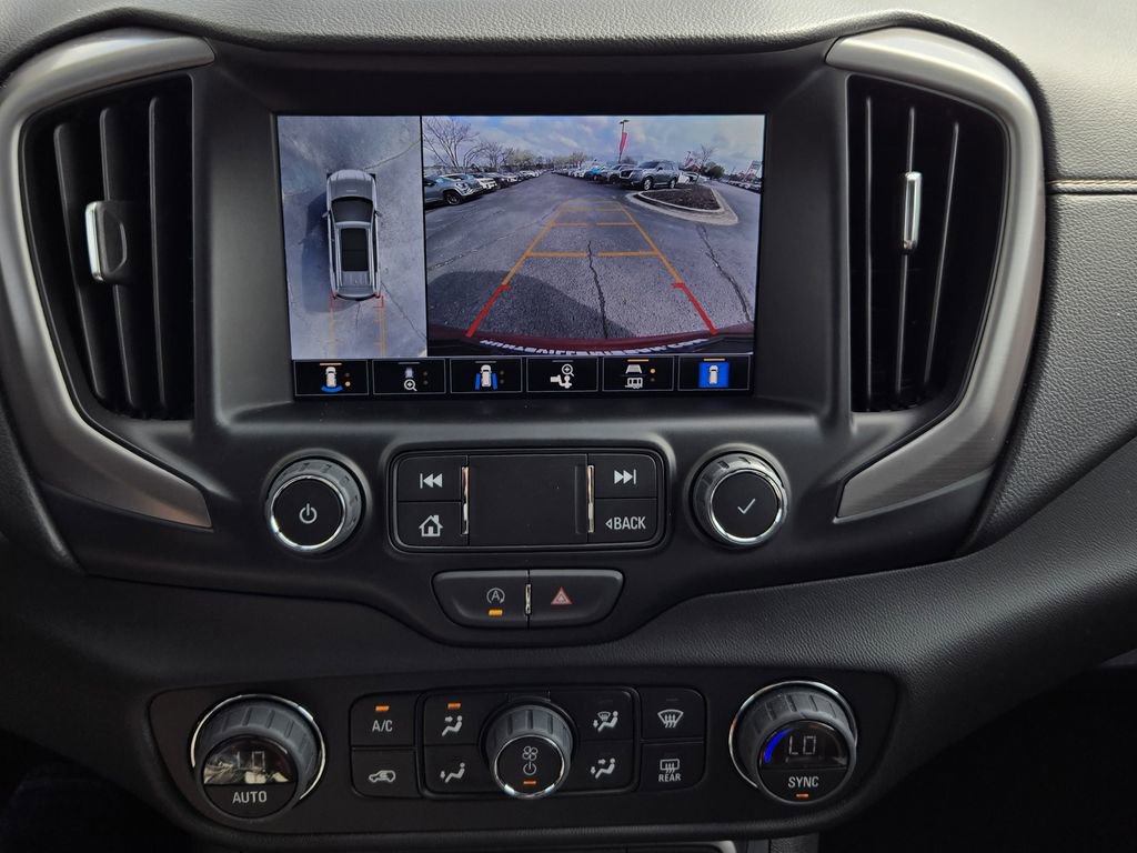 Used 2023 GMC Terrain AT4 w/ Tech Package image 18