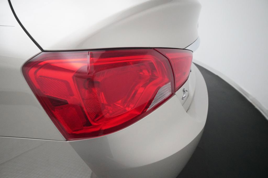 Used 2014 Chevrolet Impala LT FWD image 28