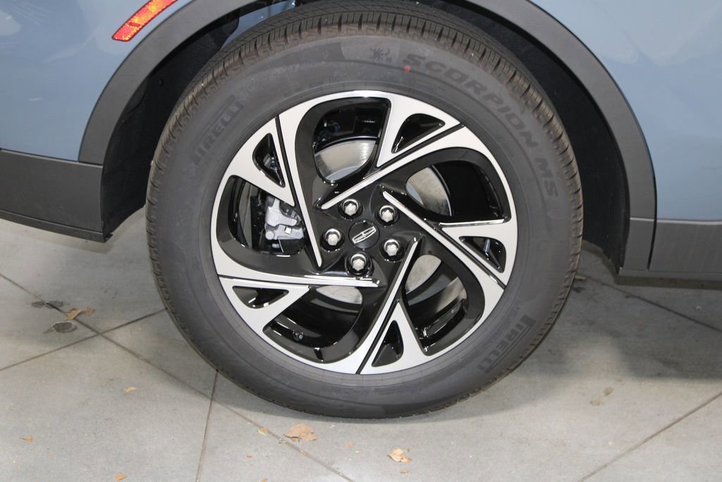 New 2026 Lincoln Nautilus Premier w/ Equipment Group 102A image 13