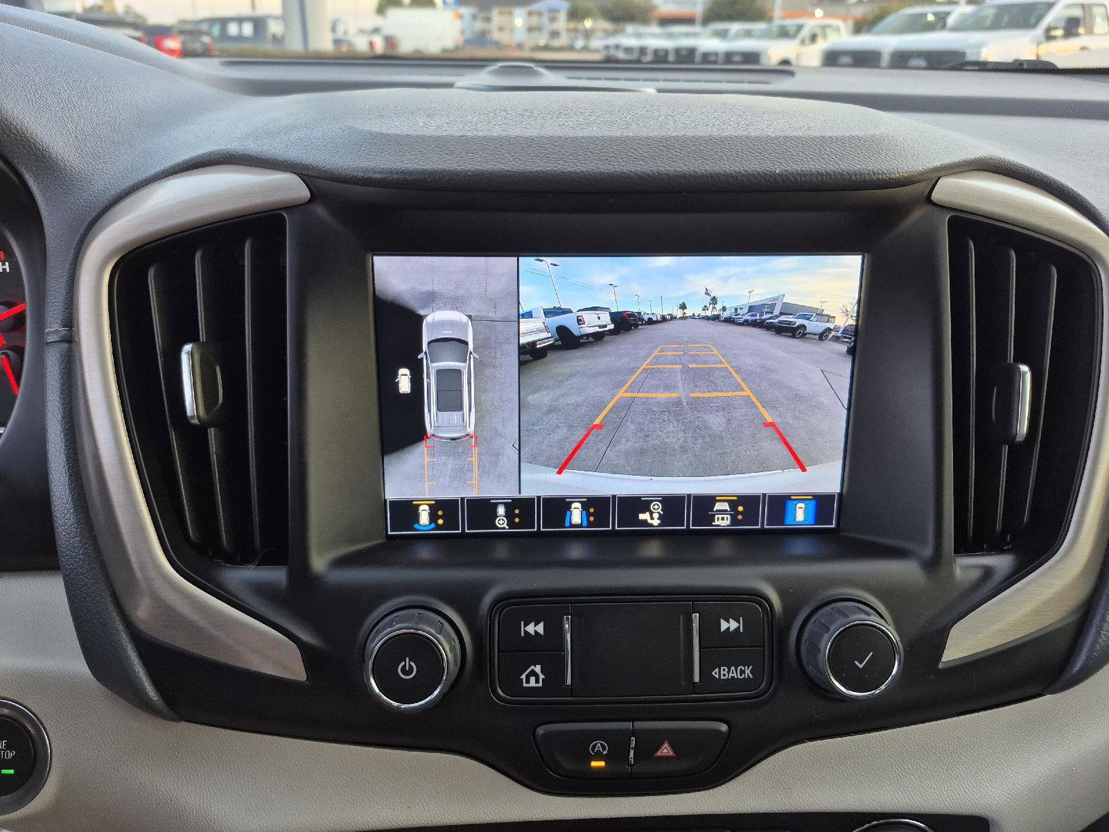 Used 2024 GMC Terrain Denali w/ Denali Premium Package image 15