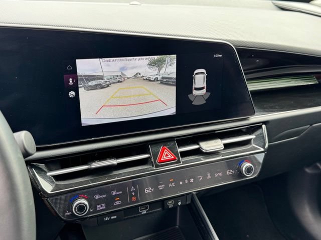 Certified 2024 Kia Niro Wind w/ Wind Preserve Package FWD image 22