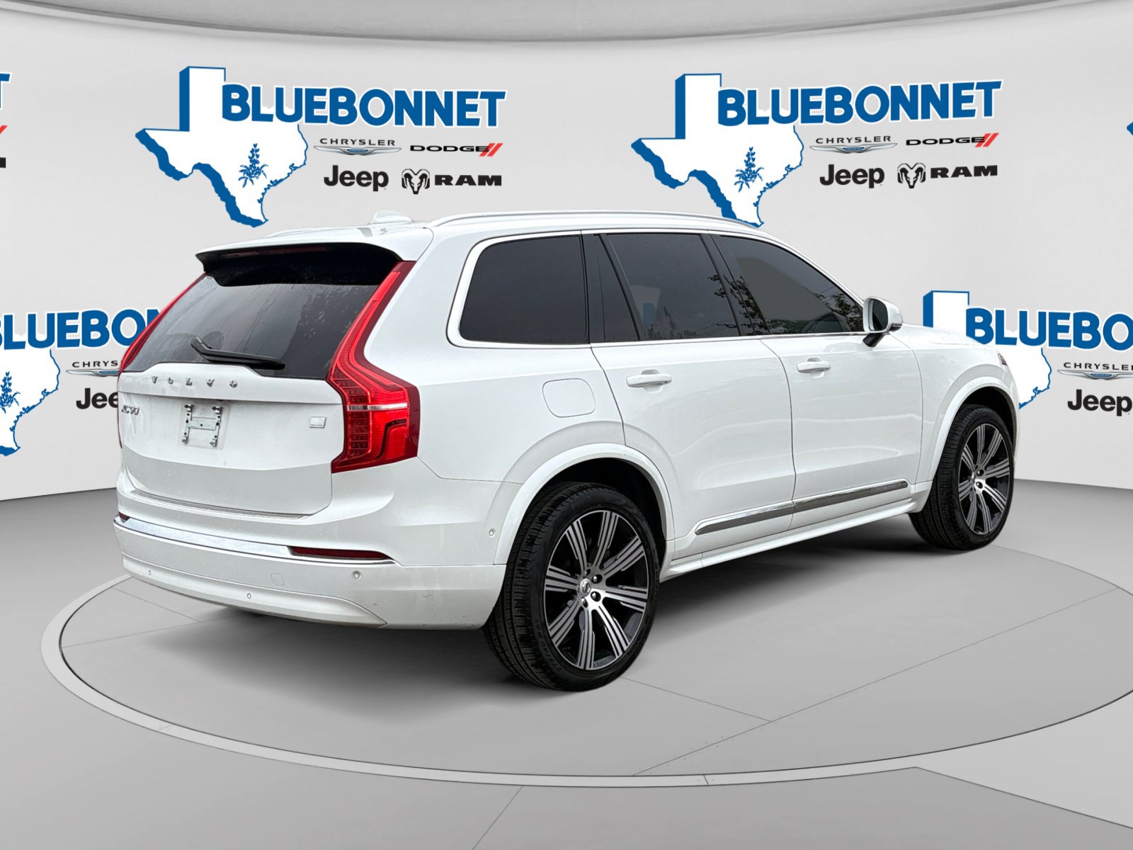 Used 2024 Volvo XC90 T8 Ultimate w/ Lounge Package AWD/4WD image 5