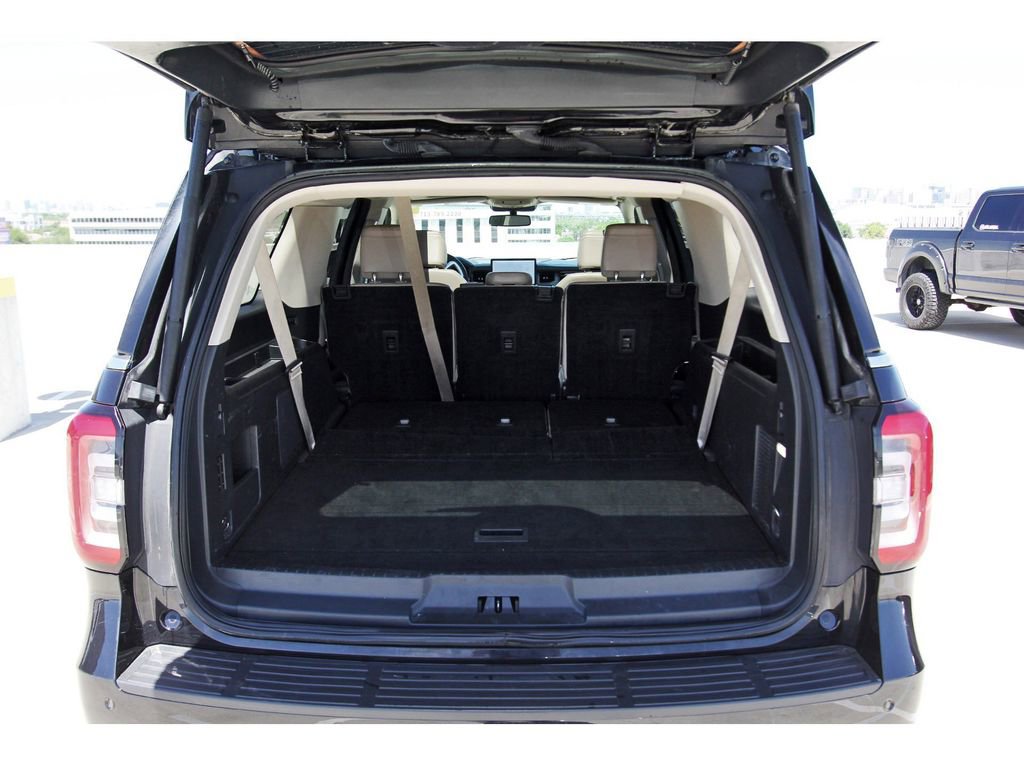 Used 2024 Ford Expedition Max Limited image 28