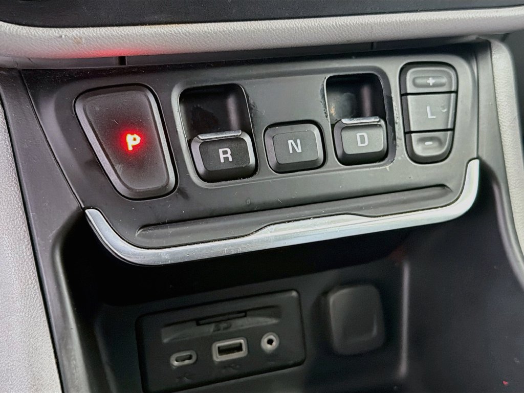 Used 2019 GMC Terrain SLT w/ Preferred Package FWD image 18