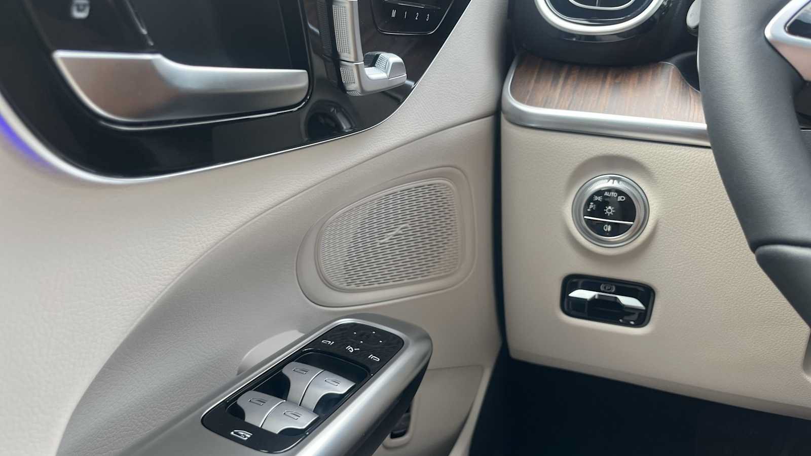 New 2026 Mercedes-Benz C 300 4MATIC Sedan image 28