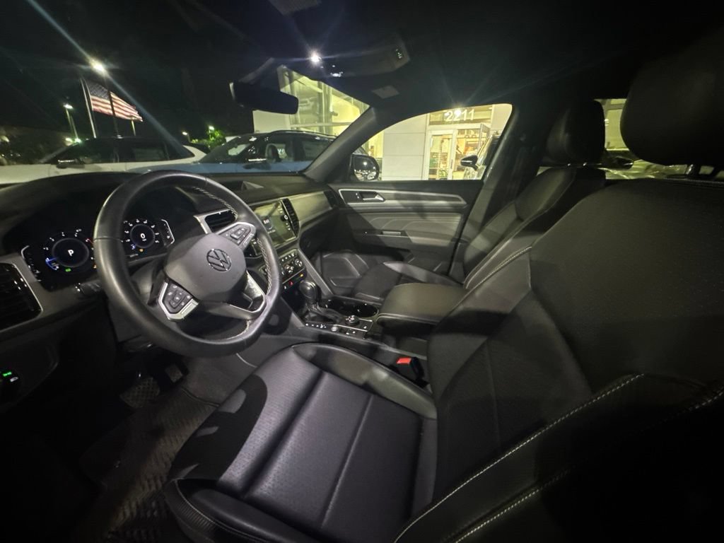 Used 2023 Volkswagen Atlas Cross Sport SE AWD/4WD image 13