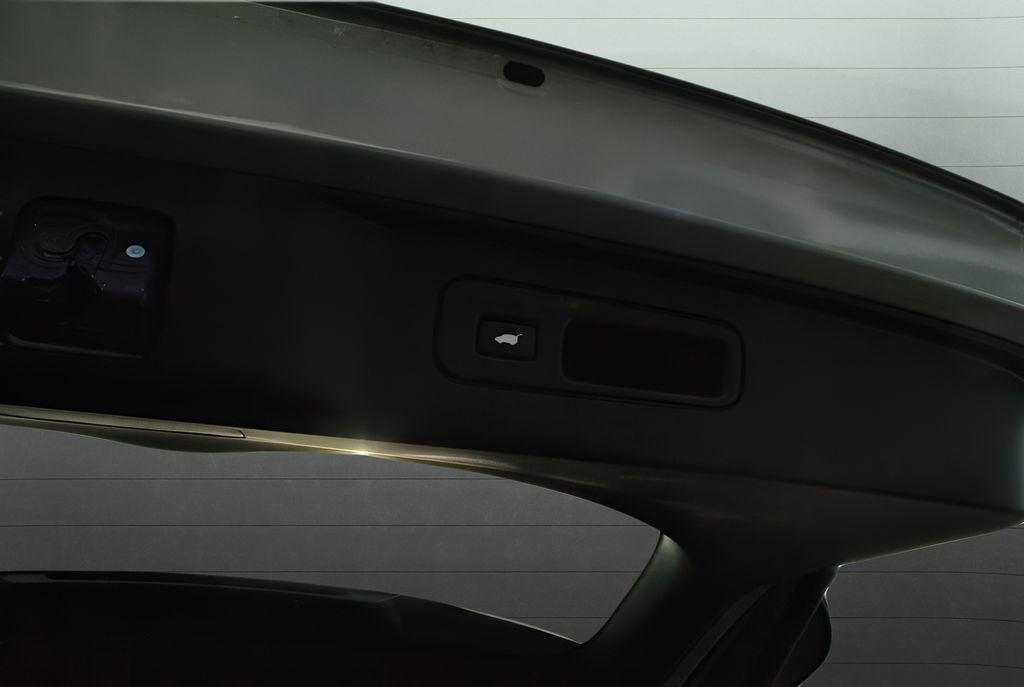 Certified 2025 Honda Pilot EX-L image 32