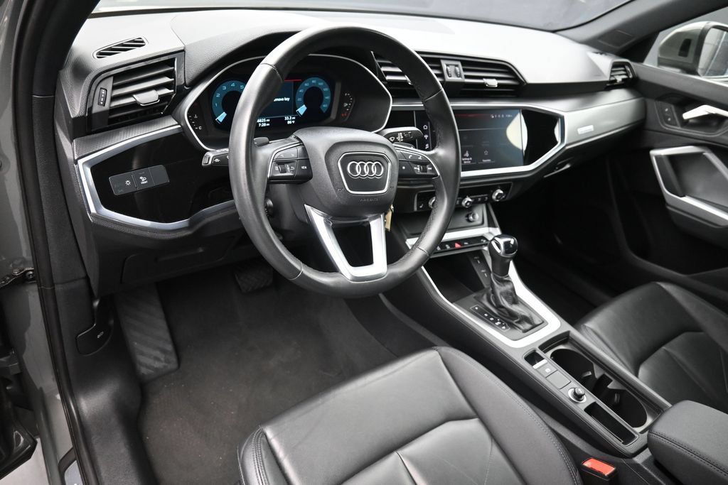 Used 2025 Audi Q3 2.0T Premium AWD/4WD image 21