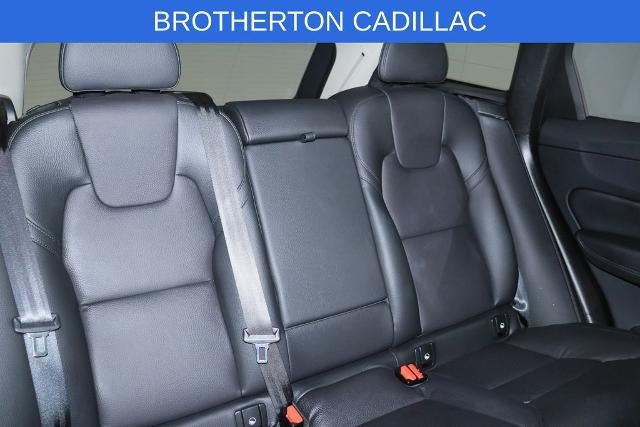 Used 2025 Volvo XC60 B5 Plus AWD/4WD image 23