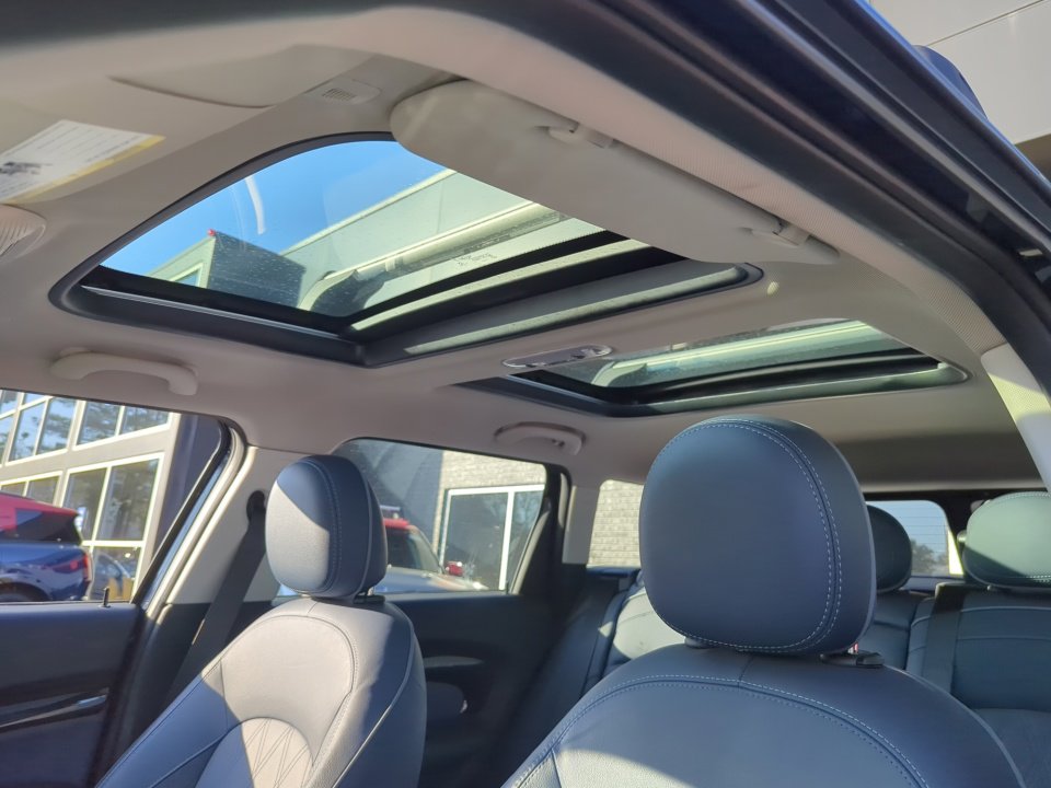 Used 2022 MINI Cooper Clubman S image 21