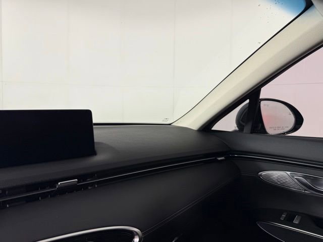 Used 2023 Genesis GV70 2.5T Select w/ Select Package image 20