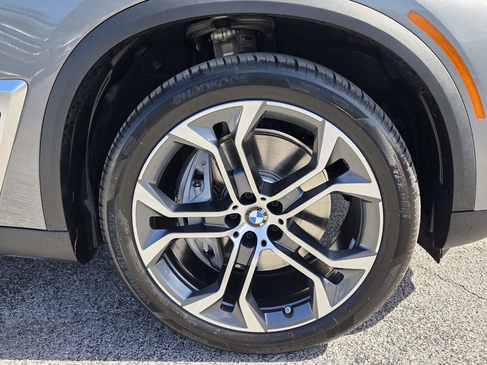 Certified 2026 BMW X5 xDrive50e AWD/4WD image 8