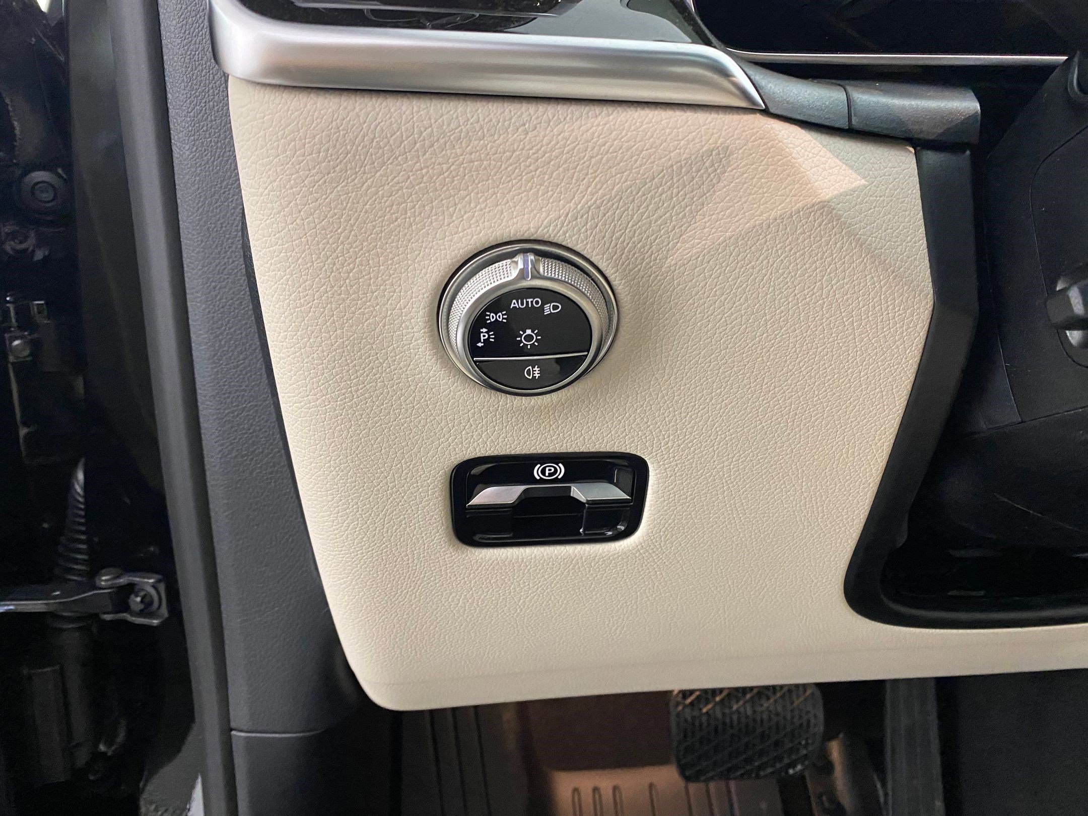 Used 2026 Mercedes-Benz GLC 300 4MATIC image 18