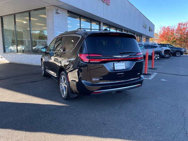 Used 2021 Chrysler Pacifica Pinnacle AWD/4WD image 7