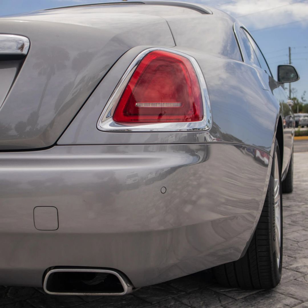 Used 2019 Rolls-Royce Wraith RWD image 18
