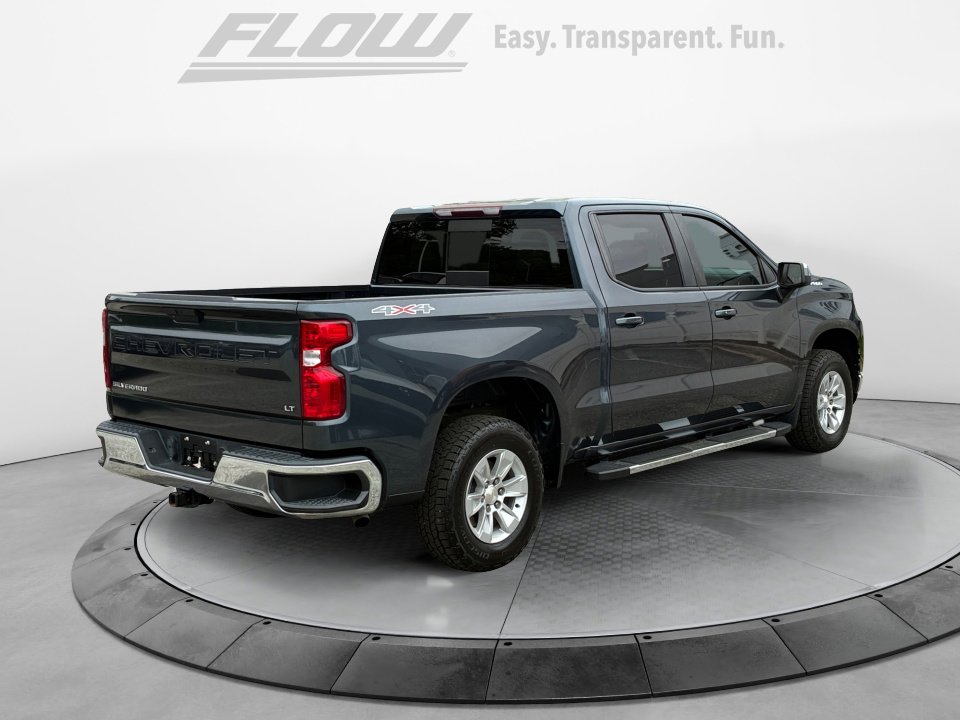 Used 2021 Chevrolet Silverado 1500 LT w/ Convenience Package II AWD/4WD image 9
