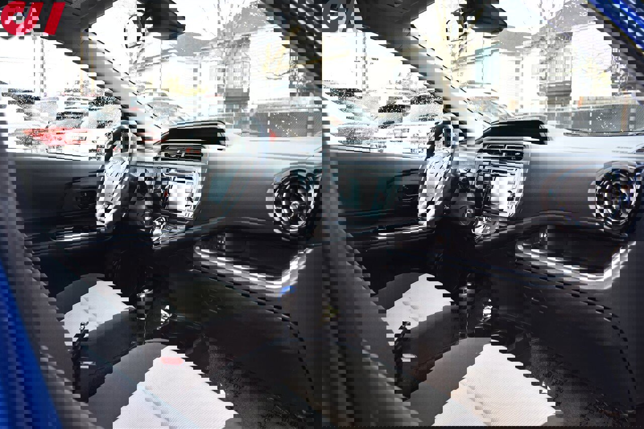 Used 2017 Toyota Prius C One image 11