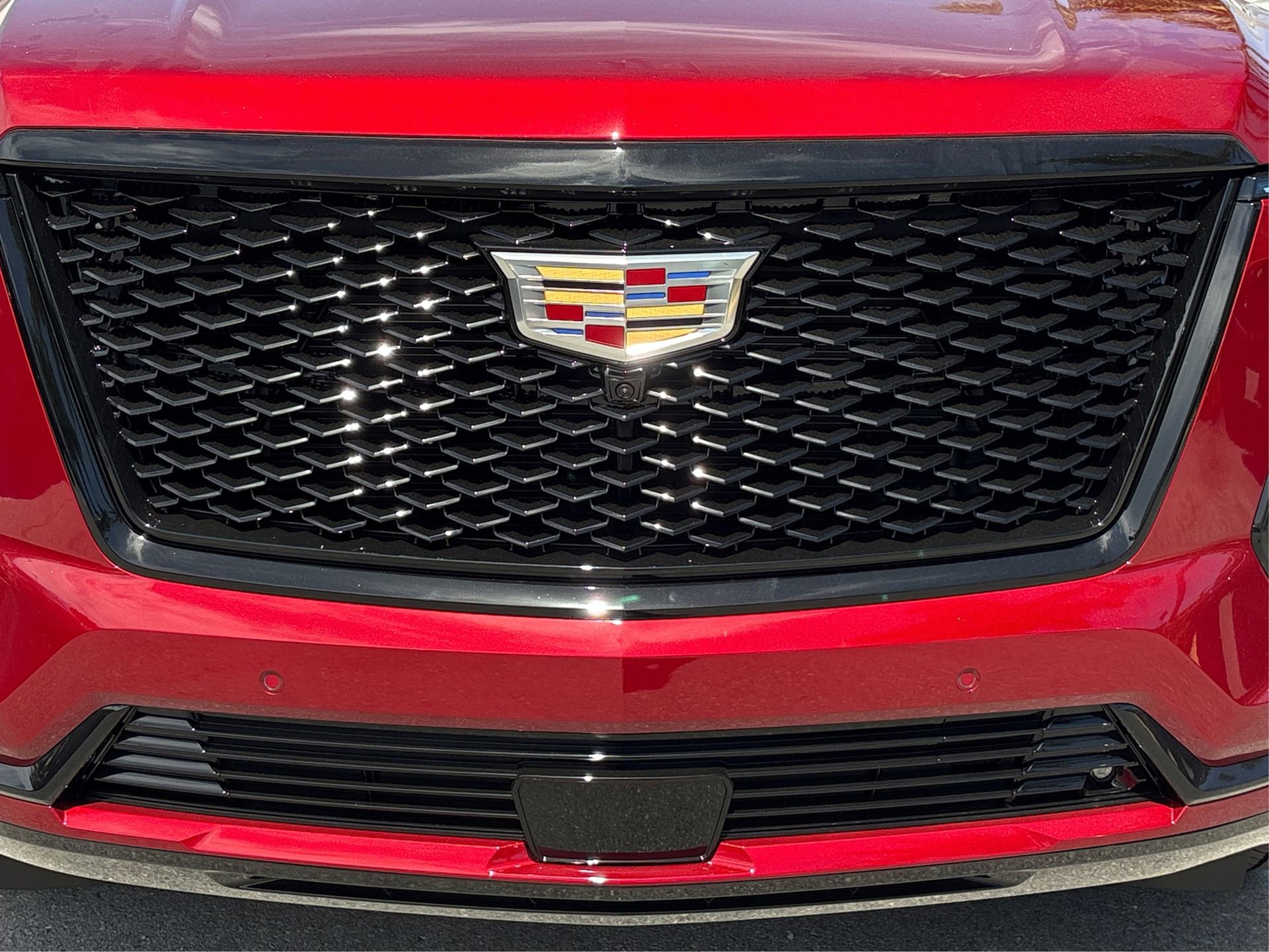 Used 2025 Cadillac Escalade Sport Platinum w/ LPO, ONYX Package image 15