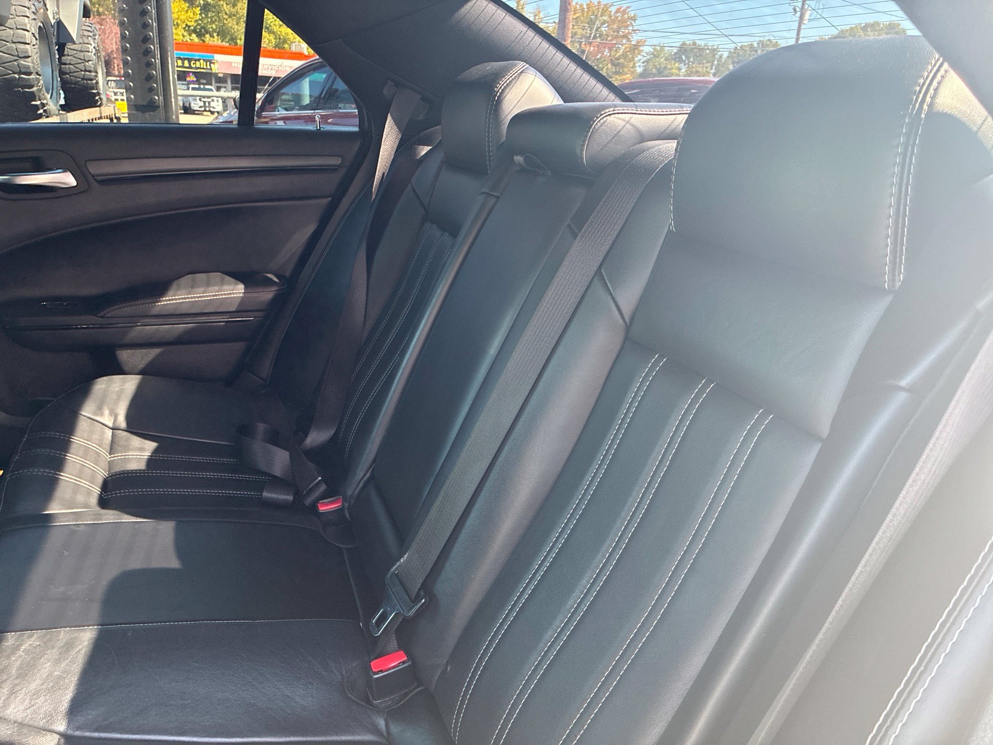 Used 2015 Chrysler 300 S RWD image 7