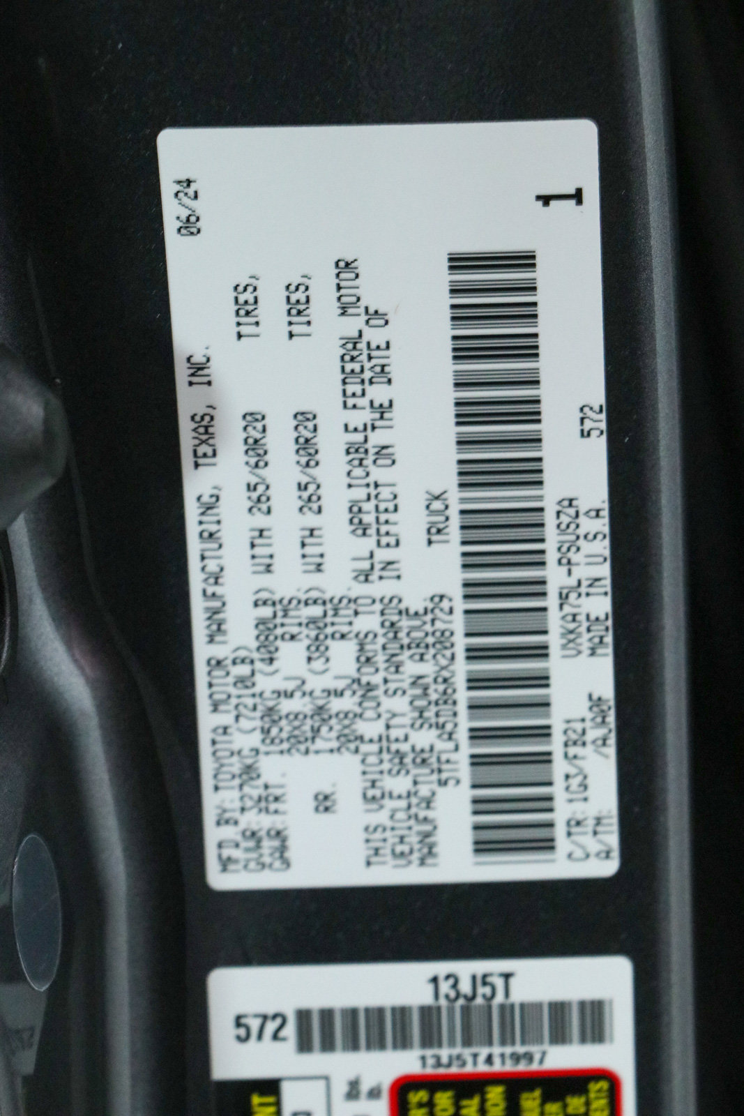 Used 2024 Toyota Tundra SR5 AWD/4WD image 32
