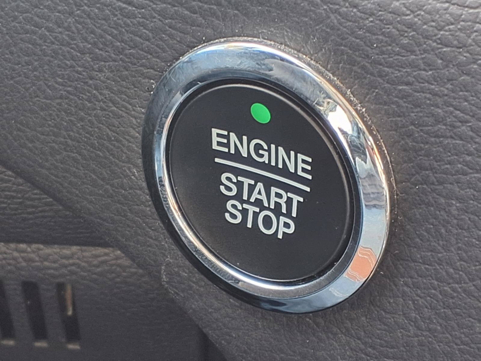Used 2024 Ford Edge SEL AWD/4WD image 6
