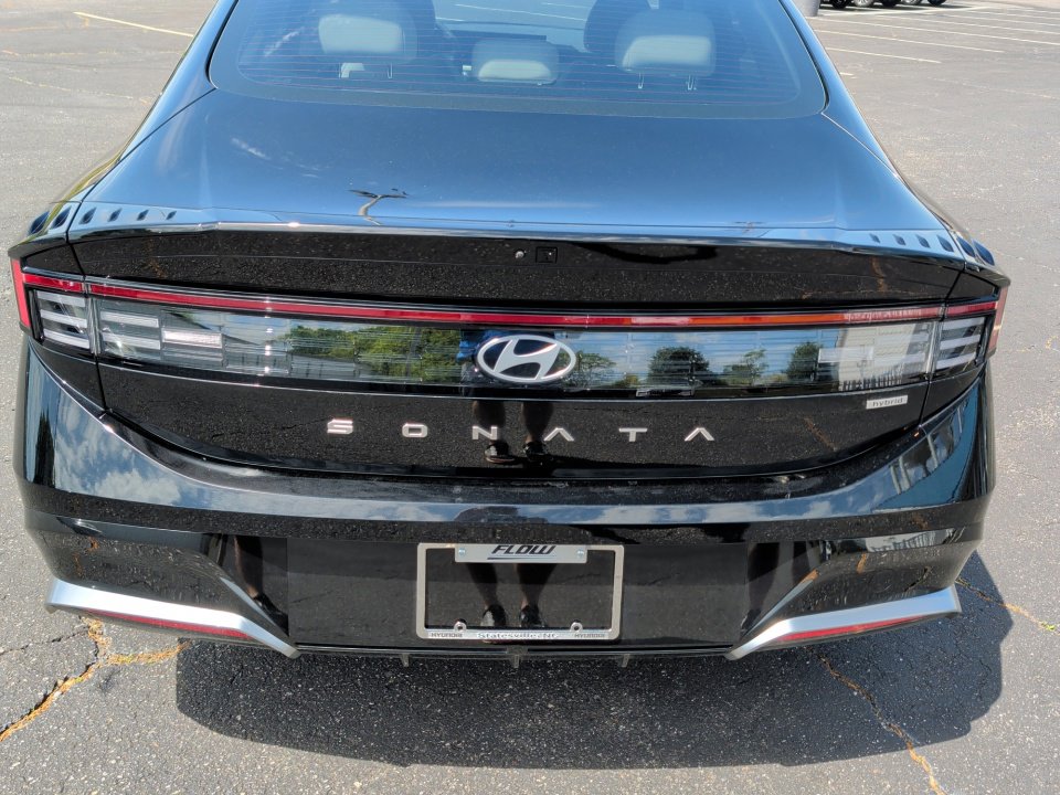 Certified 2025 Hyundai Sonata SEL FWD image 14