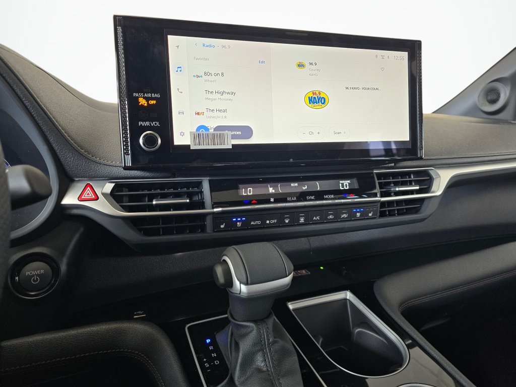 New 2026 Toyota Sienna Limited AWD/4WD image 26