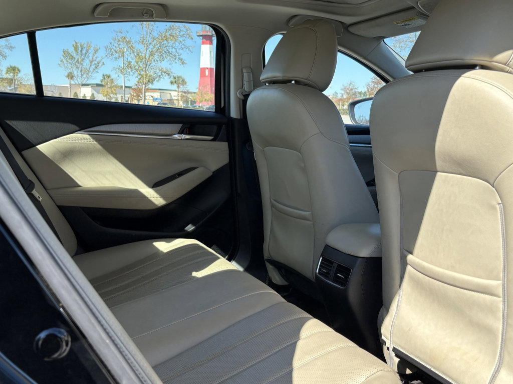 Used 2020 MAZDA MAZDA6 Touring image 13