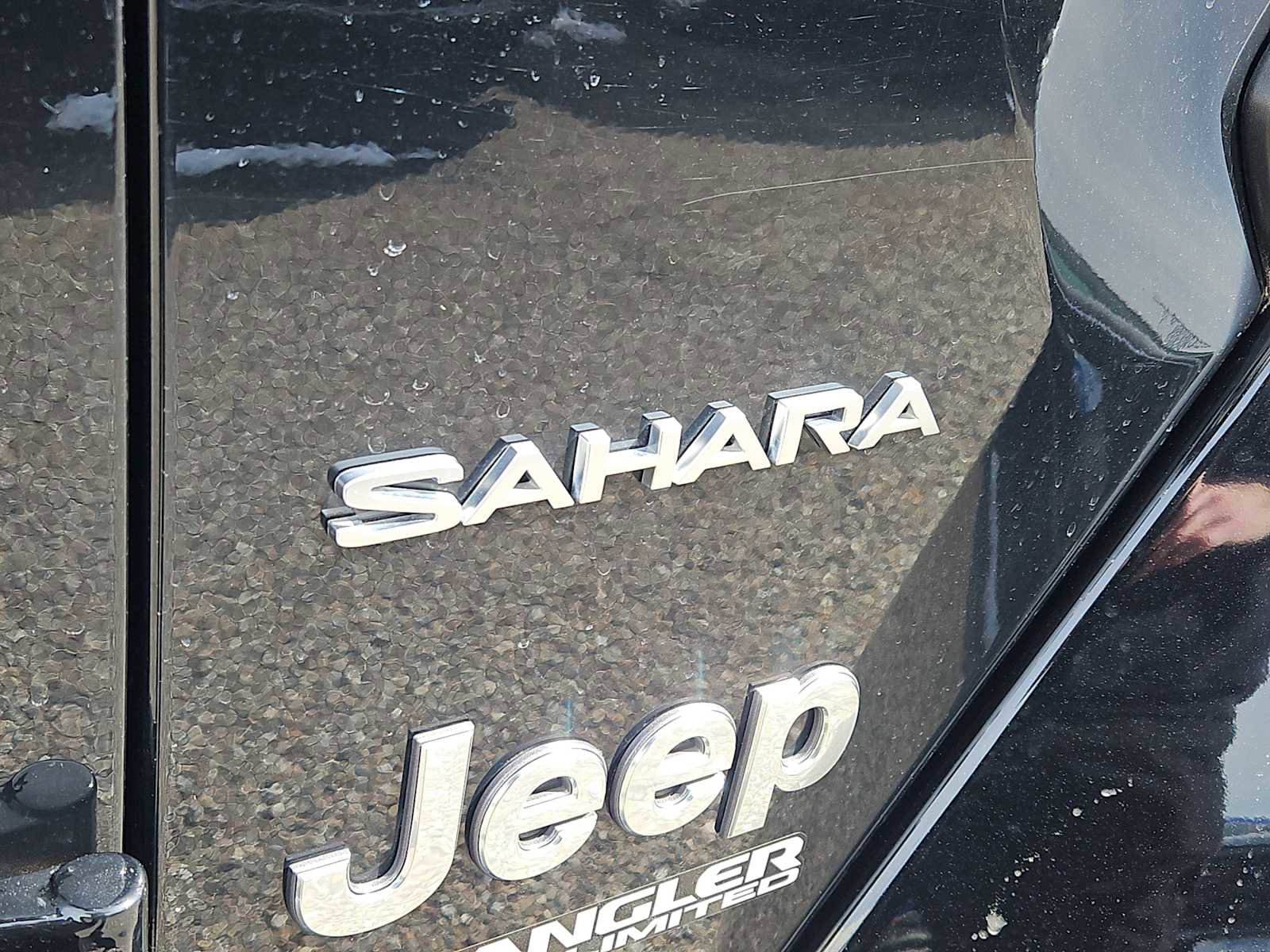 Used 2022 Jeep Wrangler Unlimited Sahara w/ LED Lighting Group image 12