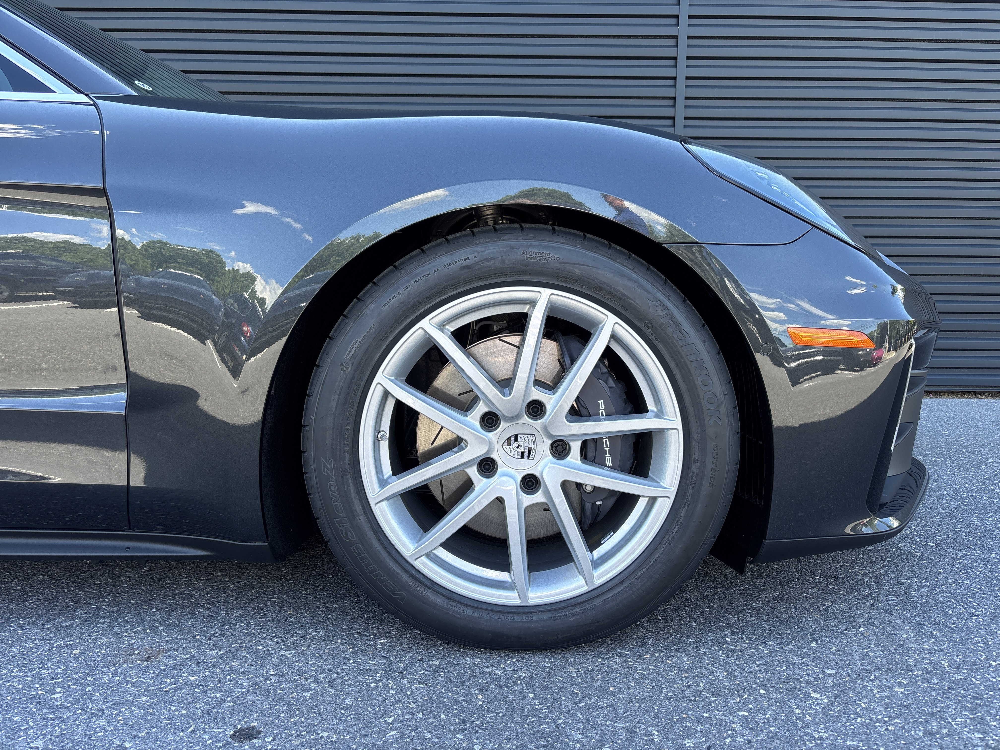 New 2026 Porsche Panamera 4 AWD/4WD image 9